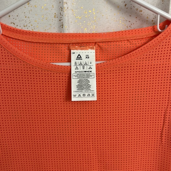 Reebok mesh Sport Tee - Picture 3 of 6